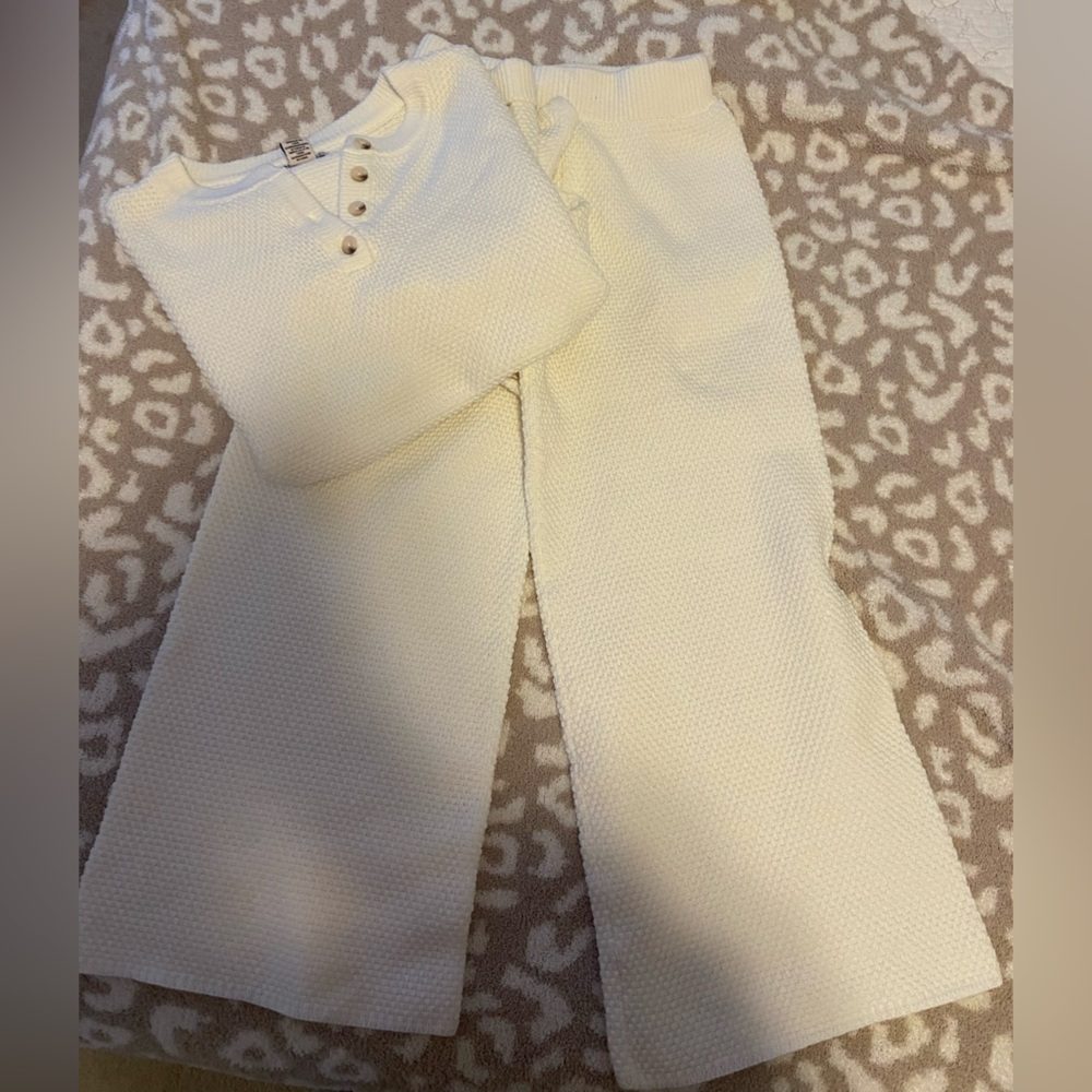Cream sweater set
